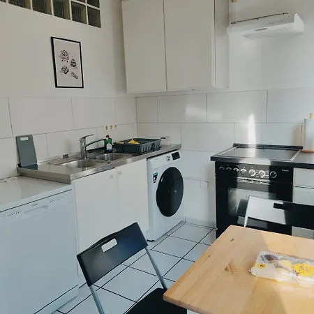 Monteurwohnung Grenze Duesseldorf Duisbourg